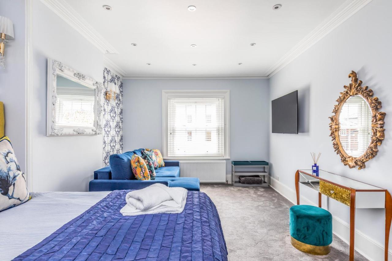 Deluxe Studios With Spa Included Portsmouth Esterno foto